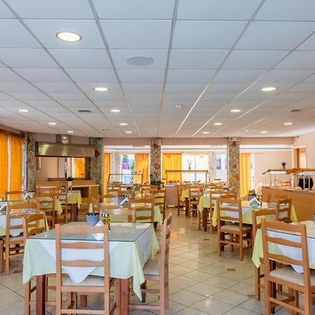 Village Inn Studios & Family Apartments Laganas Esterno foto