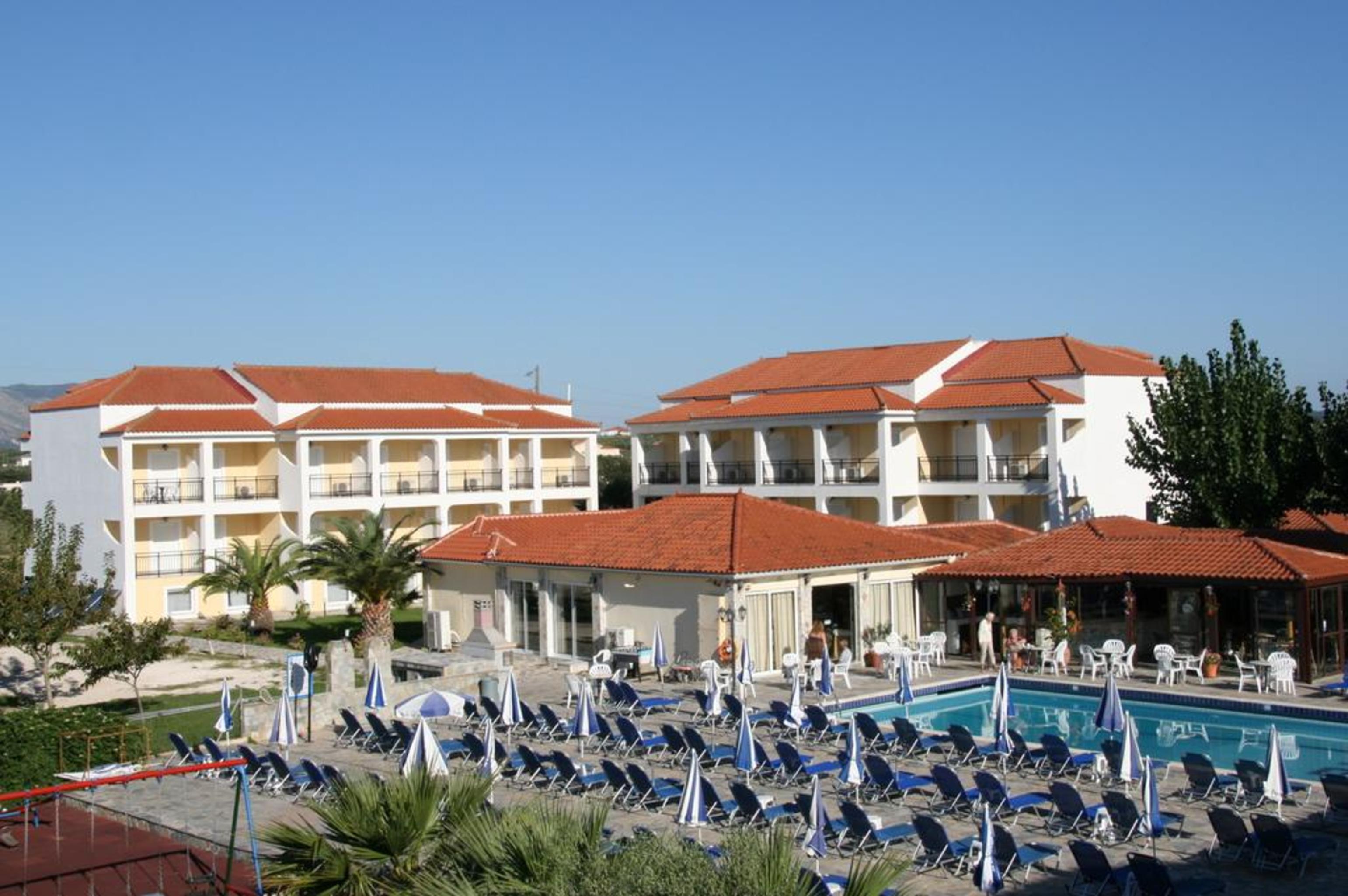 Village Inn Studios & Family Apartments Laganas Esterno foto