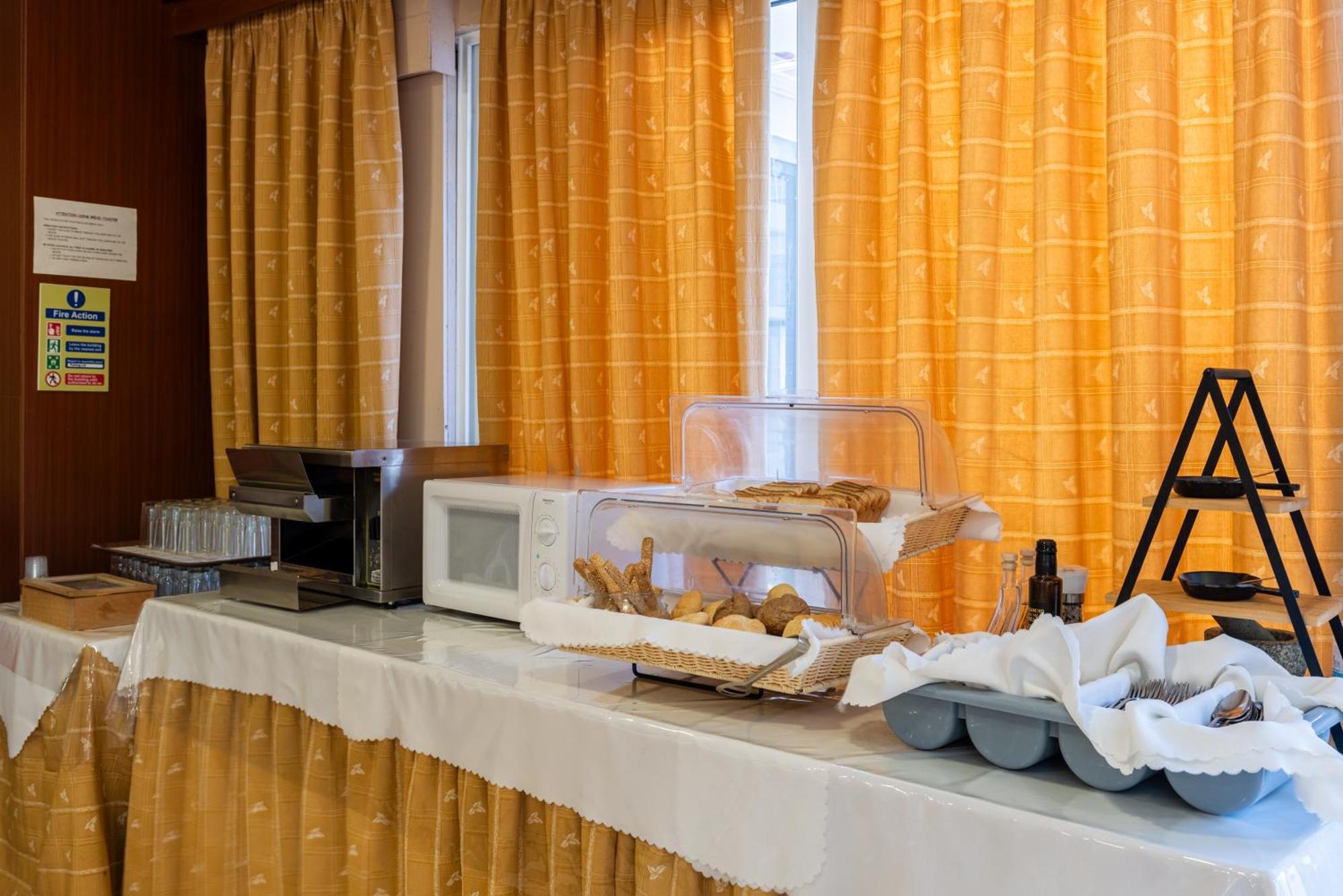 Village Inn Studios & Family Apartments Laganas Esterno foto