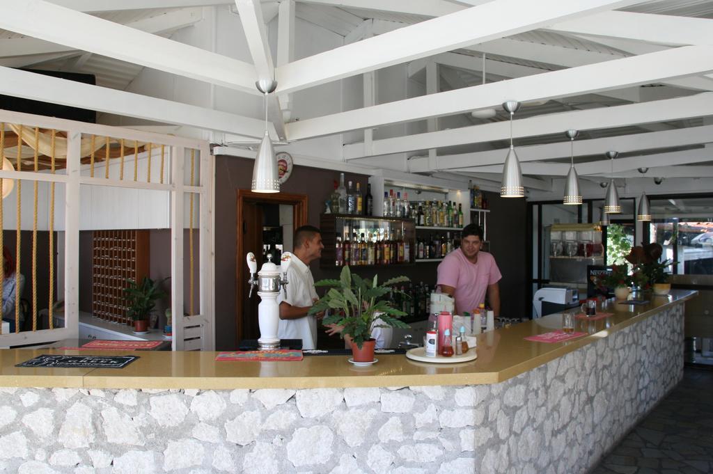 Village Inn Studios & Family Apartments Laganas Esterno foto